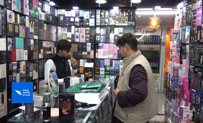 کابل کې اوس مهال د عطرونو او خوشبو بازار ښه شوی دی