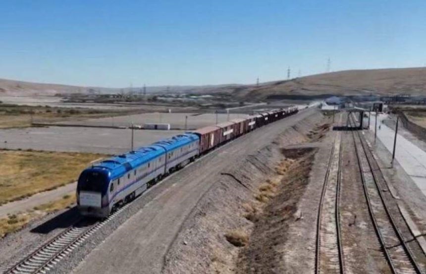 تېره میاشت د اوسپنې پټلۍ له لارې نږدې ۷ زره میټریک ټنه انتقالات شوي